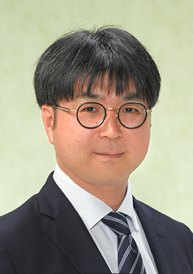 中越 謙一